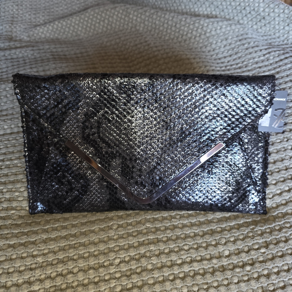 Foreign Exchange Black And Gray Faux Snake Skin  Envelope Purse/Clutch NWT